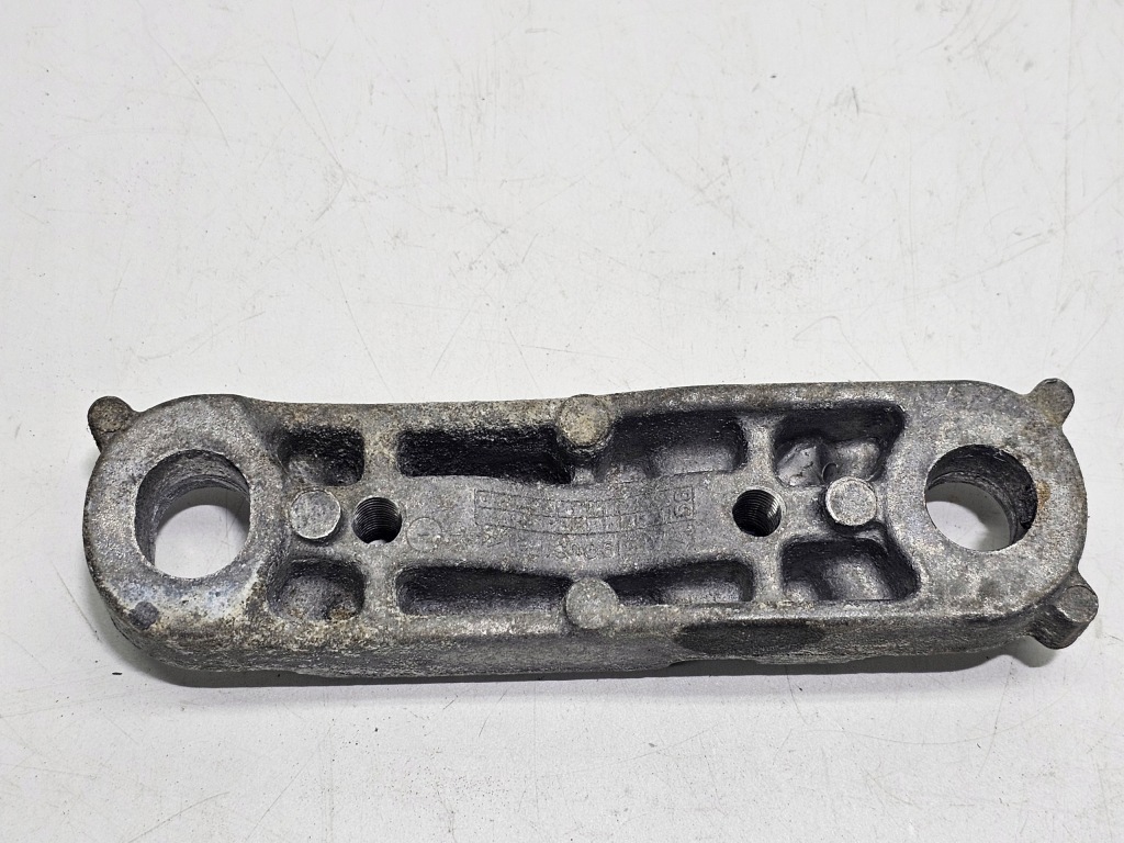 фото №4, Кронштейн кронштейн аккумулятора renault zoe i #5964