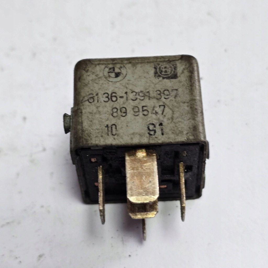 Купити Реле bmw 3 e46 61361391397