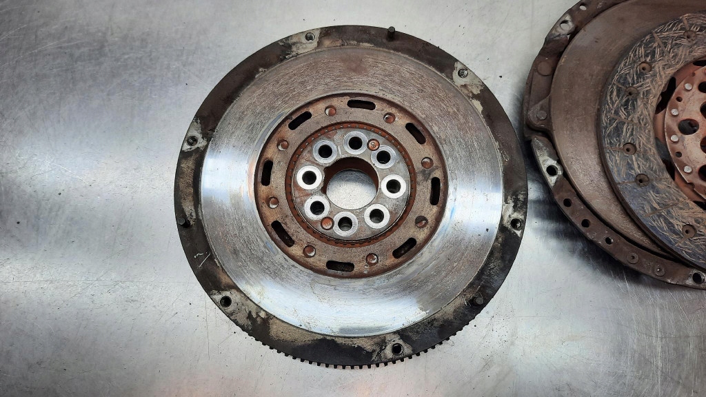 фото №13, Зчеплення маховик з двома масами комплект vw lt35 074105266d