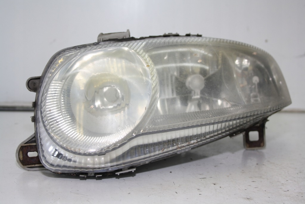 фото №1, Лампа лівий перед alfa romeo 147 2000-2004r 468261960