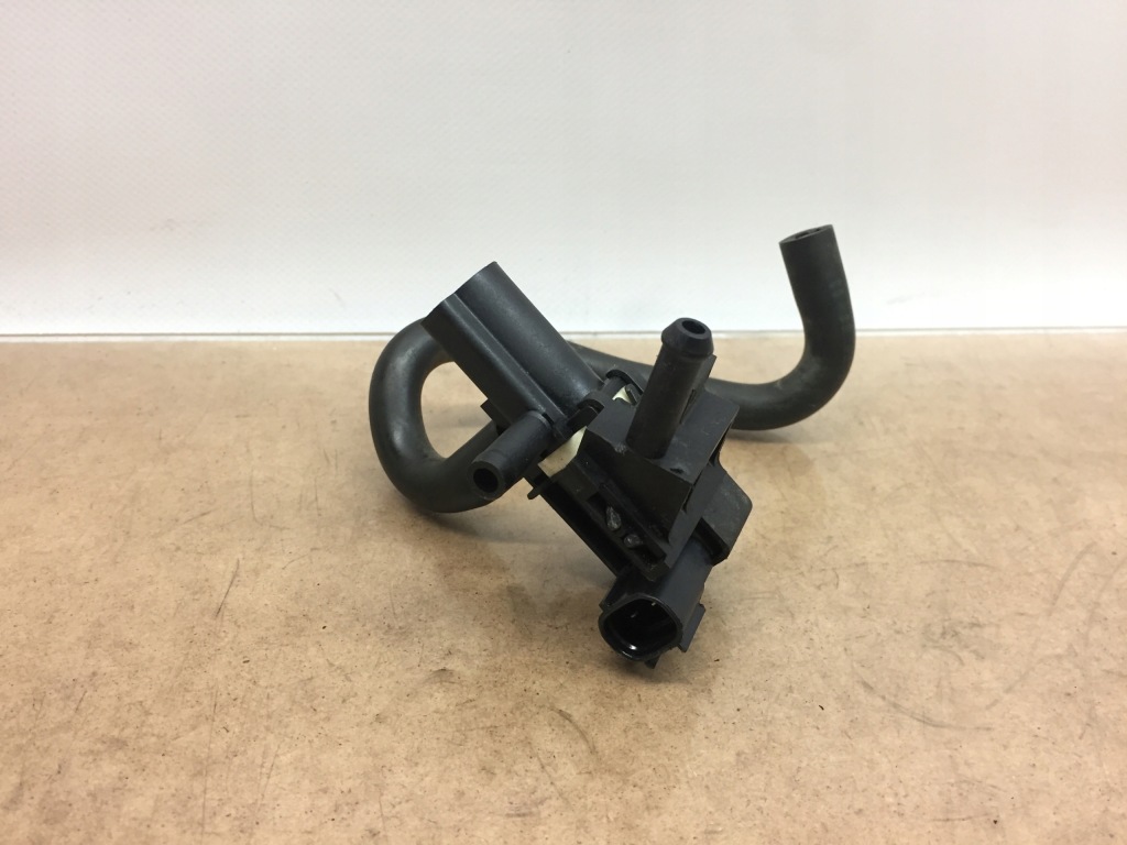 фото №1, Mazda ii 2 1.4ben клапан вакууму 101362-5070