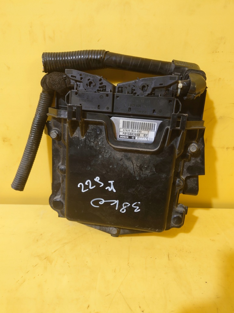 фото №2, Honda accord viii бортовий комп'ютер двигуна