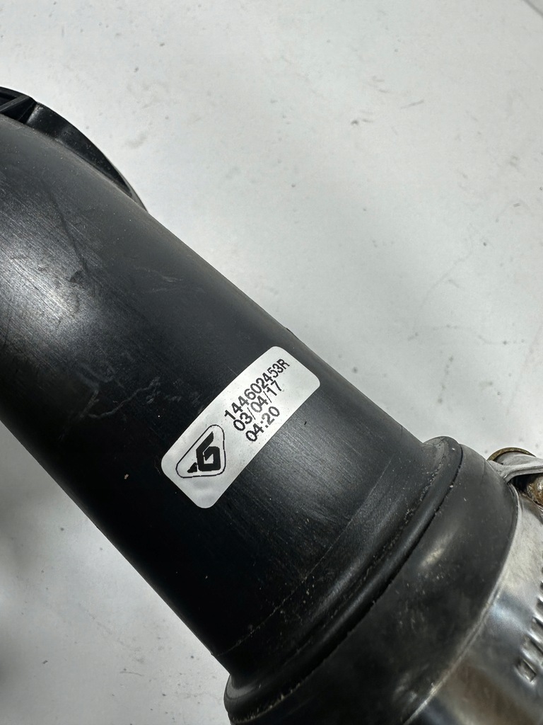 фото №4, Megane iv шланг труба інтеркулер 1,6 dci 144602453r