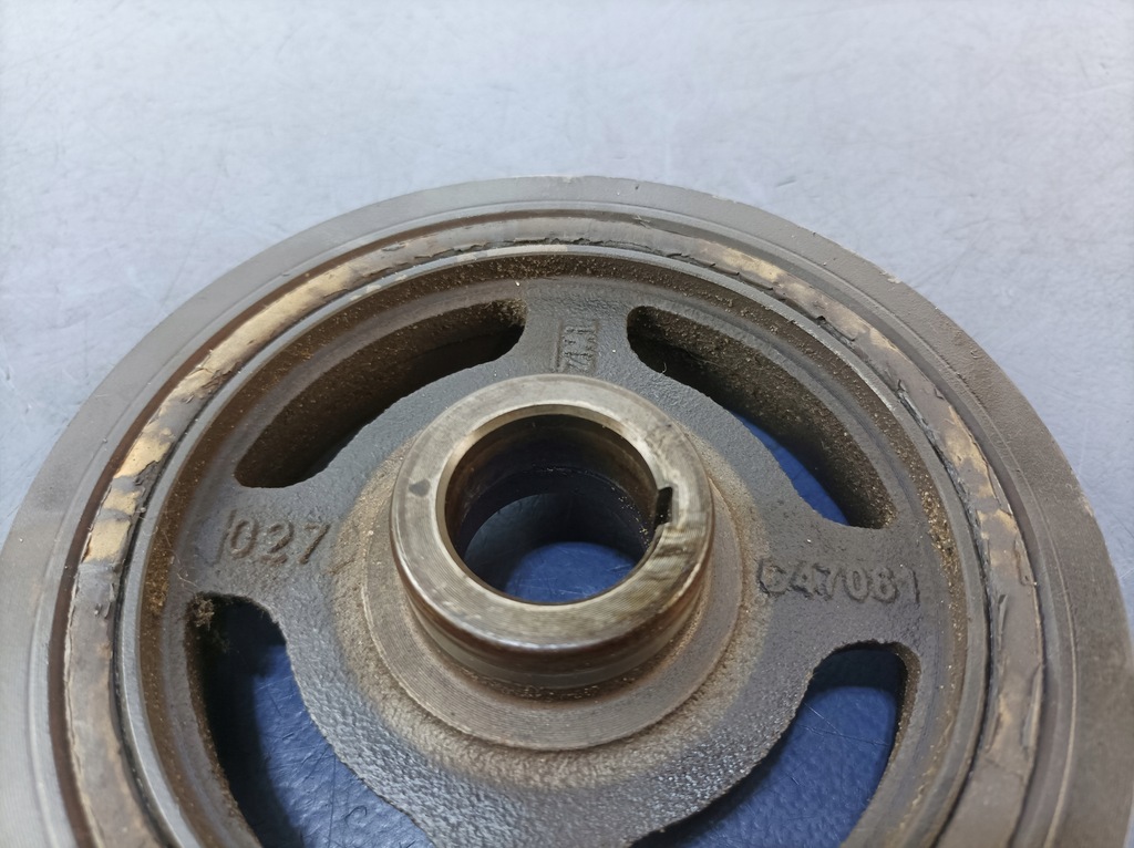 фото №4, Dacia lodgy 1.2 tce шкив коленчатого вала 123033448r