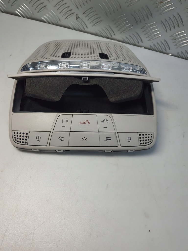 фото №1, Лампа освещение салона кабины mercedes w205 0009062605