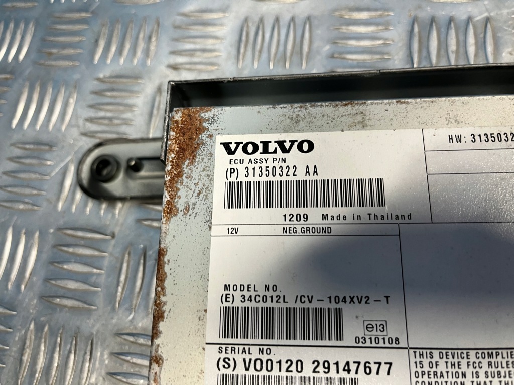 фото №2, Volovo s60 ii підсилювач радіо 31350322