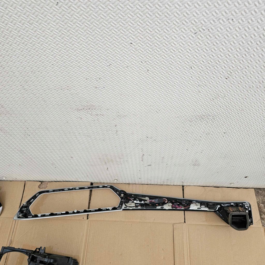 Bmw 3 g20 g21 молдинг декоративная dekor панели панель средний воздуховод бардачок в Украине