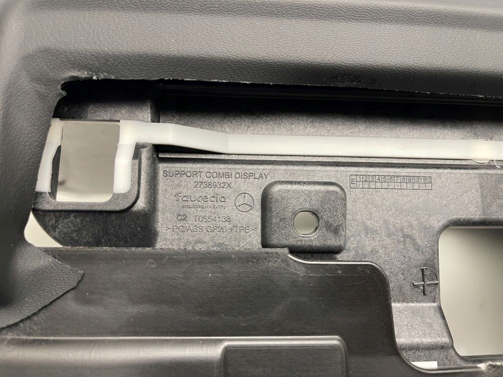 фото №6, Приборная панель приборная консоль mercedes glc 254 w254 x254 amg czerwona nić кожа