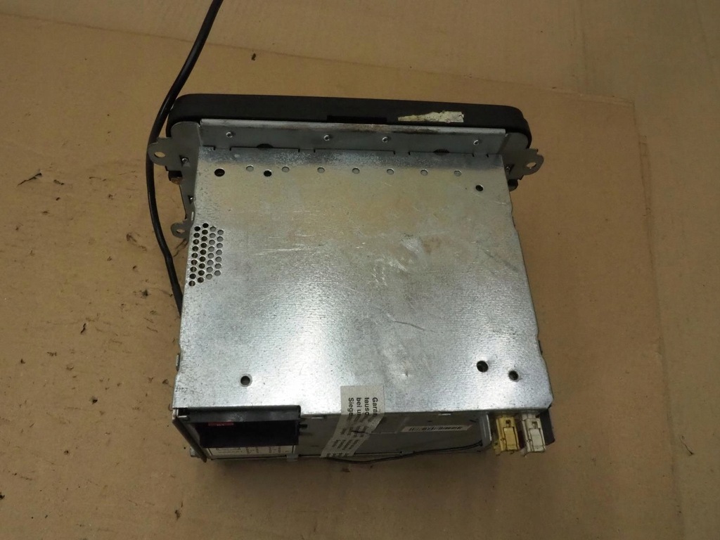 фото №15, Радио заводской 1k0035186t оригинал vw passat b6 caddy iii lift golf v