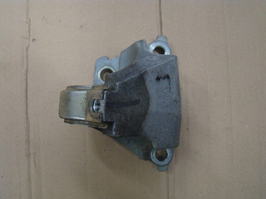 фото №1, Опора полуось 397743238r renault 1.2 tce