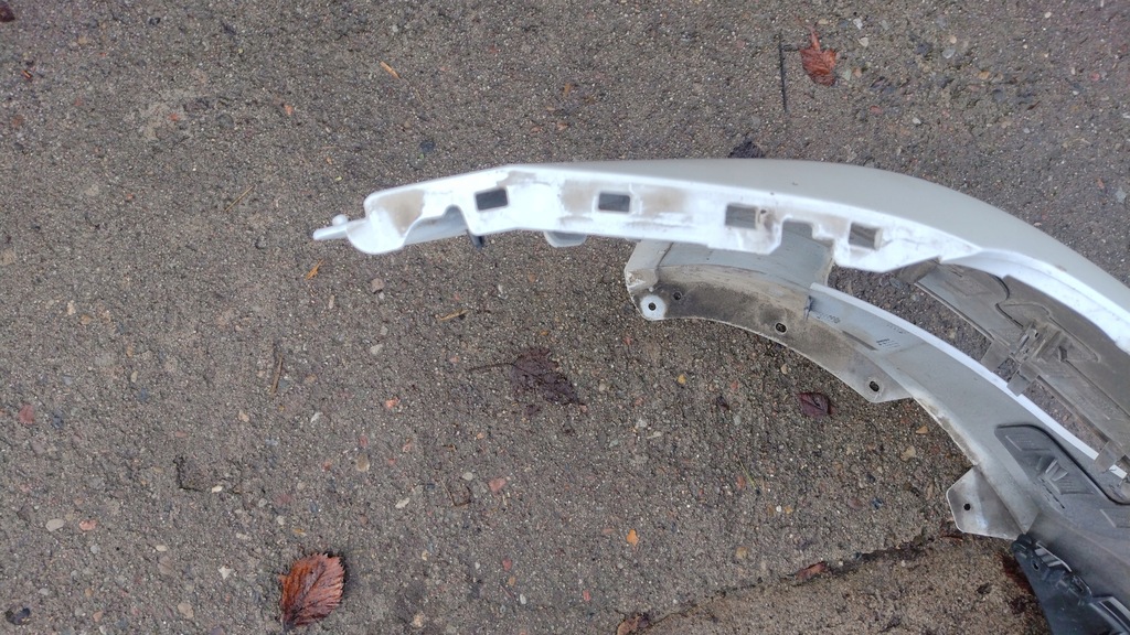 фото №7, Бампер перед передний tesla model y