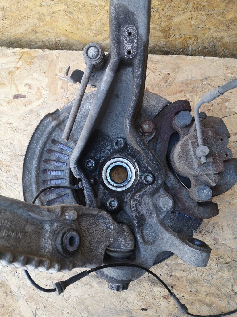 фото №6, Range rover velar поворотний кулак правий перед 3.0b