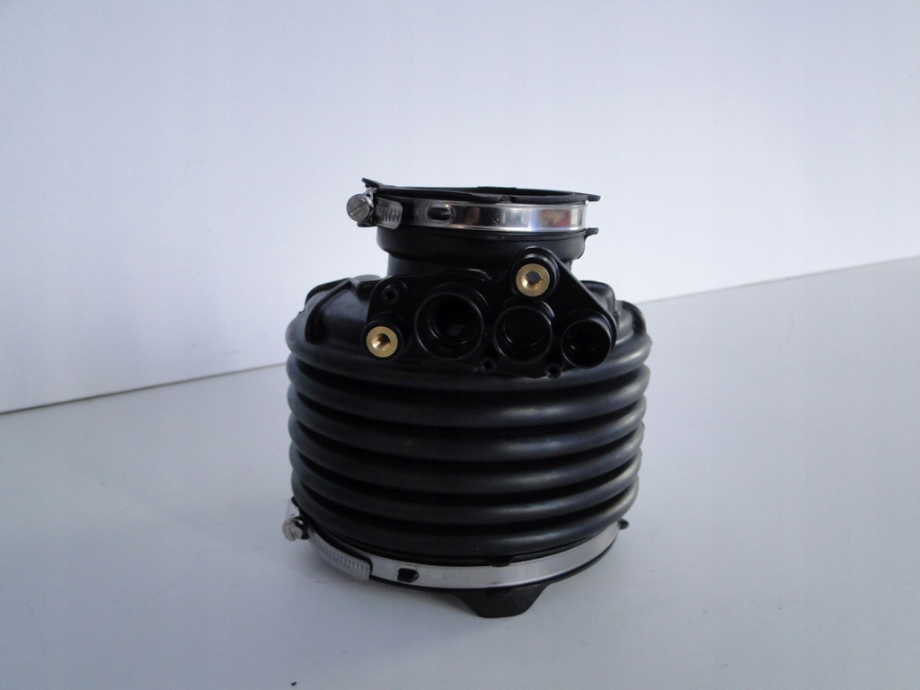 фото №6, Mercedes a klasa 176 cla 117 шланг труба турбіни резонатор 45 amg