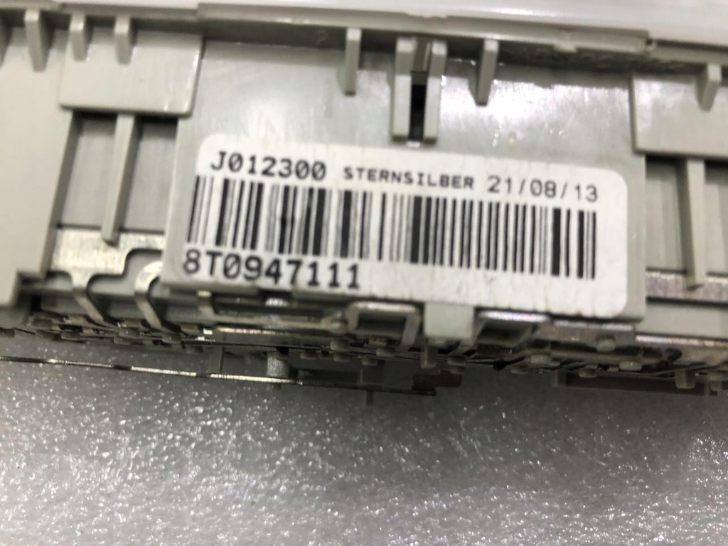 фото №6, Лампа потолочный audi a5 8t 07-16 8t0947111