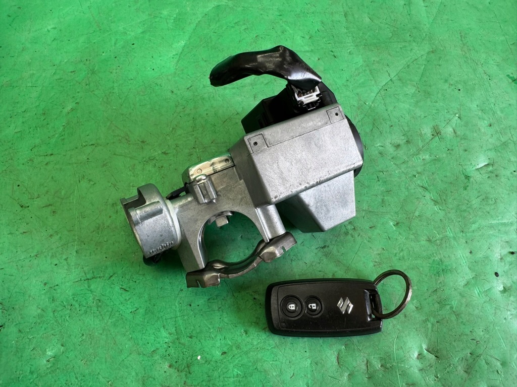 Бортовой компьютер набор стартовый иммобилайзер запуск suzuki sx4 1.9 ddis 06- sedici с Разборки