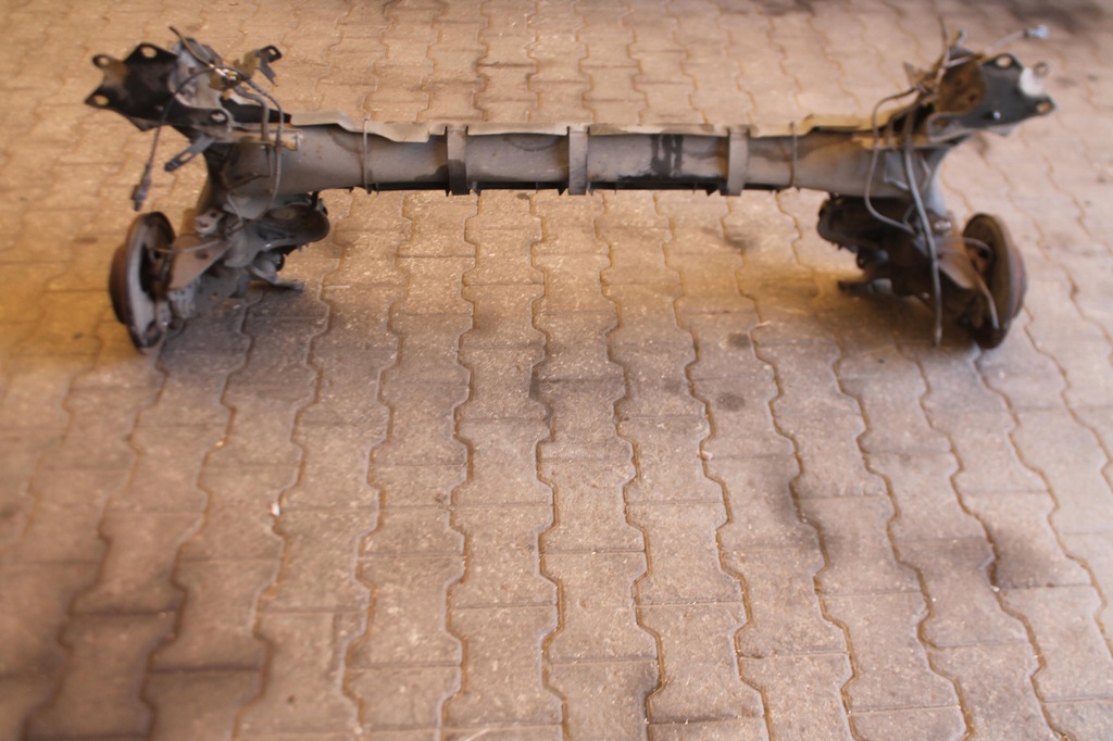 фото №2, Балка подвеска oś задняя задняя renault megane iv hb 16-24