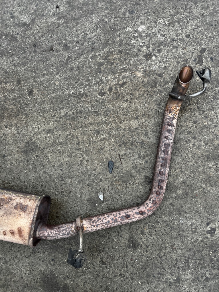 фото №8, Выхлоп труба выхлопная гаситель катализатор dacia jogger sandero iii 1.0 tce