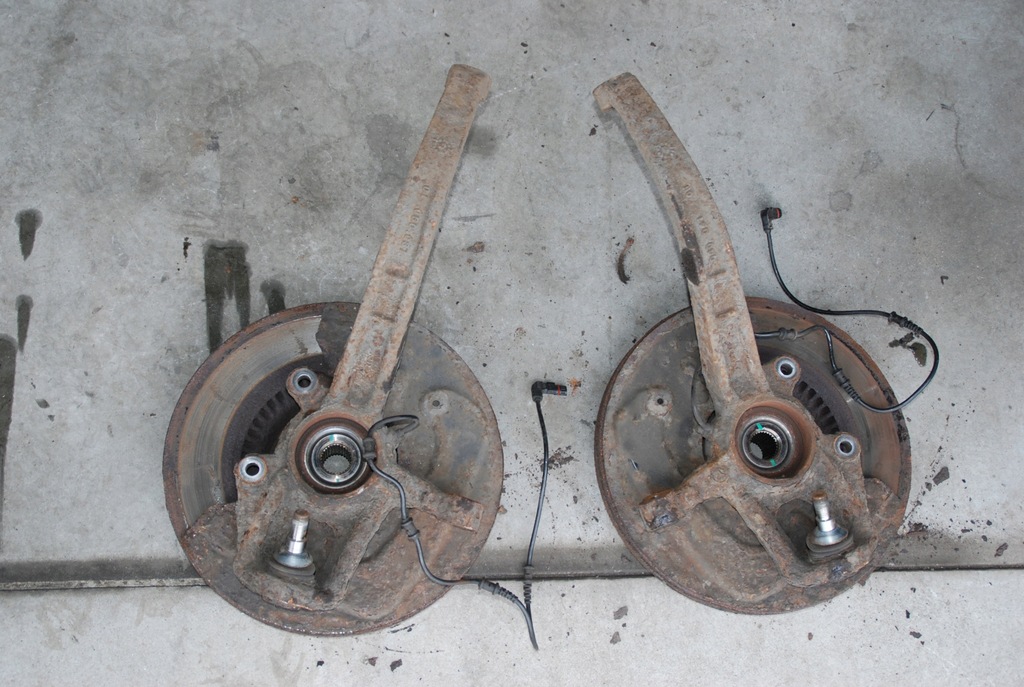 фото №3, Поворотний кулак l / p ступиця перед mercedes gl i x164