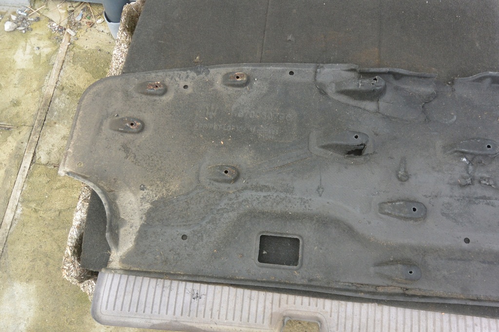 фото №10, Захист підвіска бризковик права maserati ghibli iii