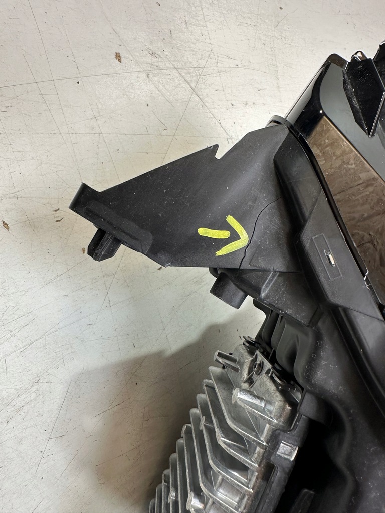 фото №10, Лампа права перед polestar 4 iv full led 80029299