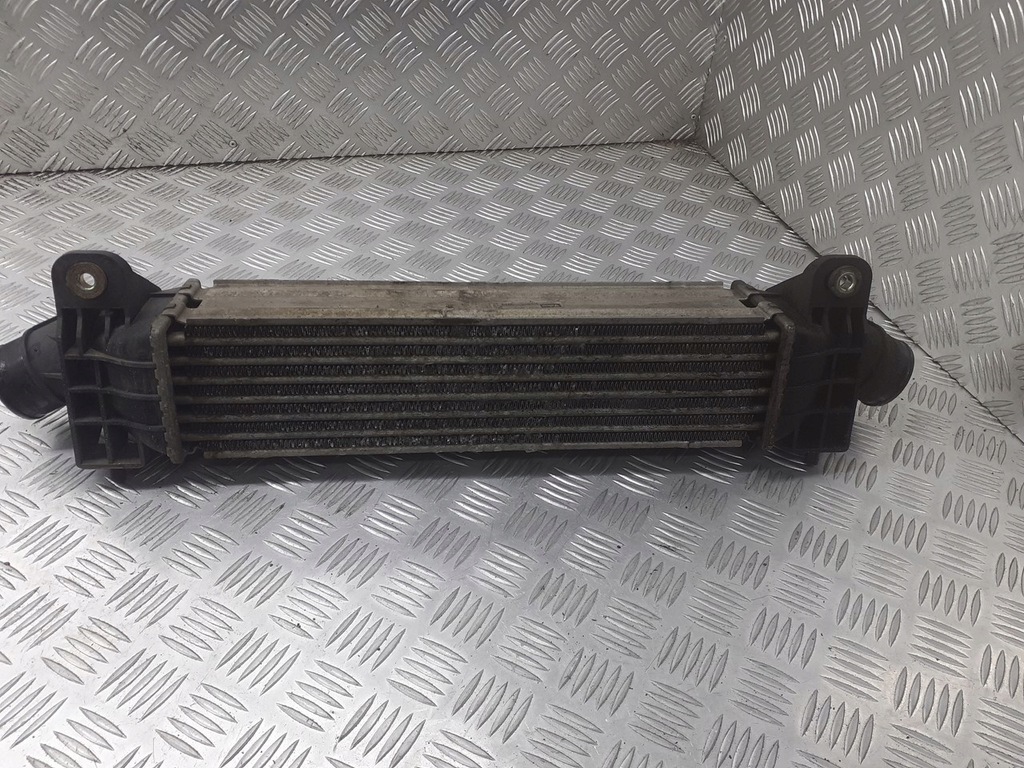 фото №1, Интеркулер ford mondeo mk3 2.0 tdci