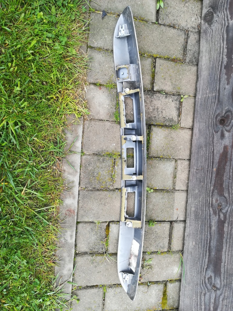 фото №3, Renault scenic iii накладка крышки задняя