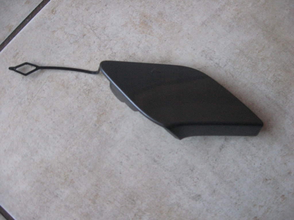 фото №1, Заглушка фаркоп - перед - mercedes b klasa w246 lift