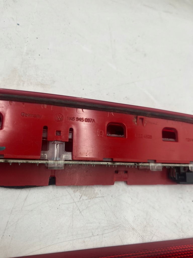 фото №10, Світло стоп vw 1k6945097a