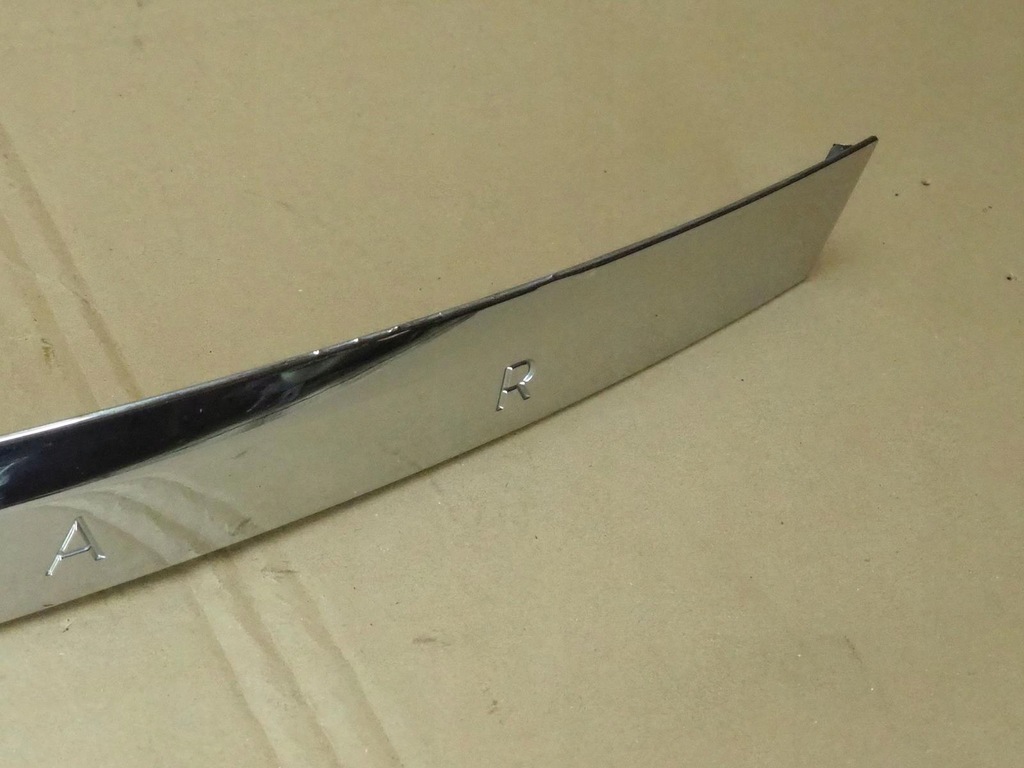 фото №7, Jaguar xf x250 молдинг накладка крышки задняя 2007-