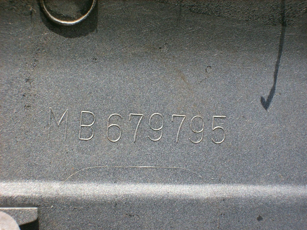 фото №7, Молдинг накладка крыла левый задняя mitsubishi pajero ii 2 mb679795