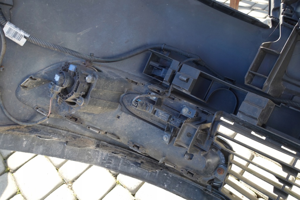 Renault scenic 3 рестайлинг  13-16 год бампер передний решётка  противотуманные фары led tegne с Разборки