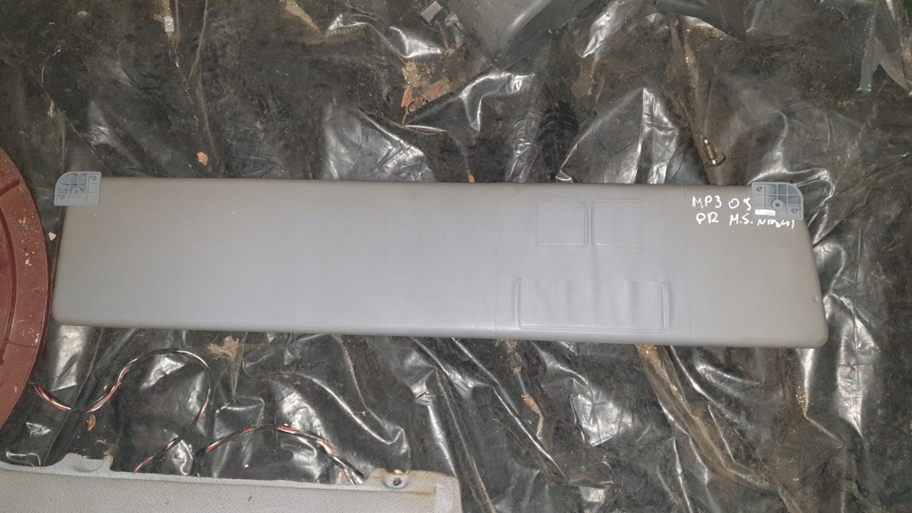 фото №2, Actros mp2 mp3 захист кришка багажника сонцезахисна права