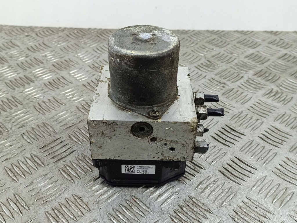 фото №1, 2012 jeep grand cherokee насос abs p68145906aa