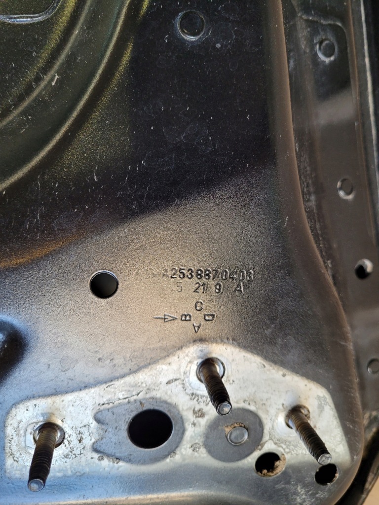 фото №9, Mercedes glc w253 капот крышка двигателя