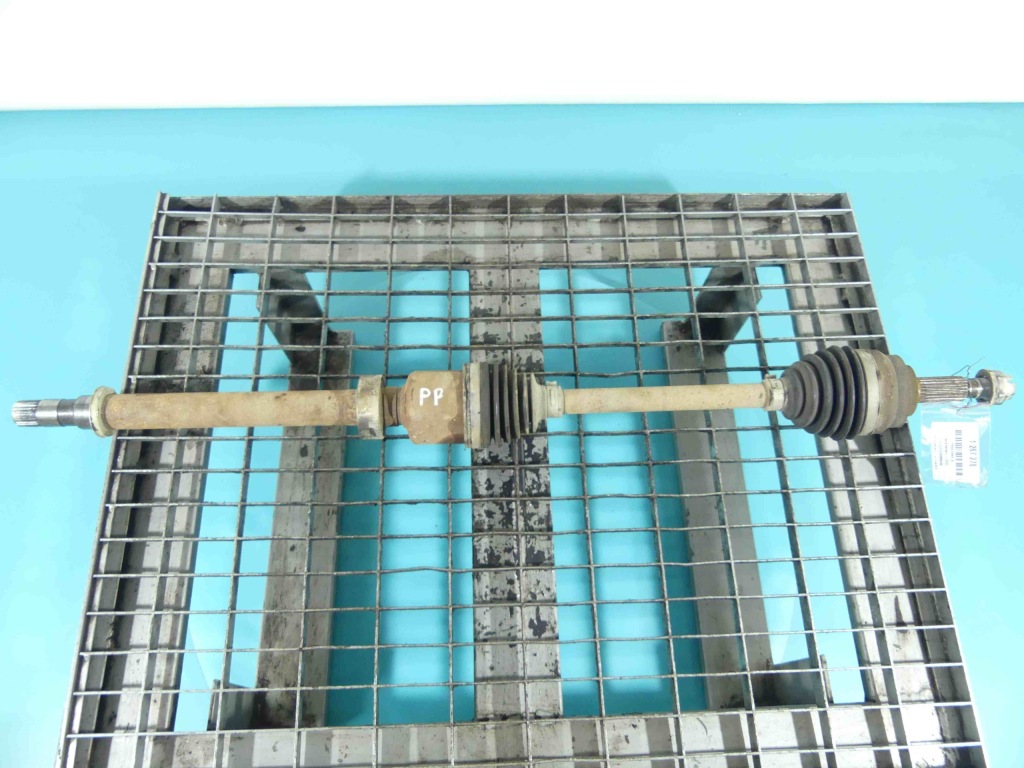 фото №1, Приводной вал правая dacia sandero iii 20- 1.0 tce автоматическая коробка передач