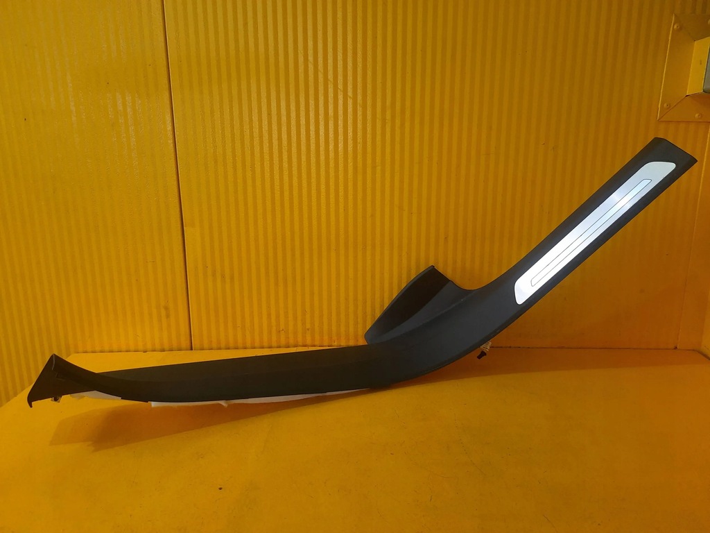 фото №1, Audi a8 d4 защита порог задняя правая led 4h4864608k