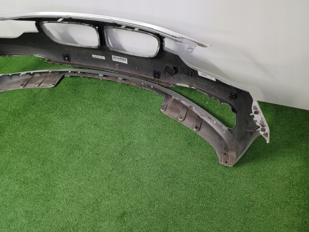 Bmw f30 f31 lci рестайлінг  бампер перед передній Недорого