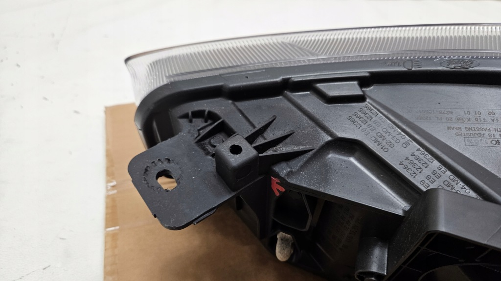 Фара правый  перед передняя ford focus mk4 рестайлинг  full led nx7b-13e014-cf Недорого