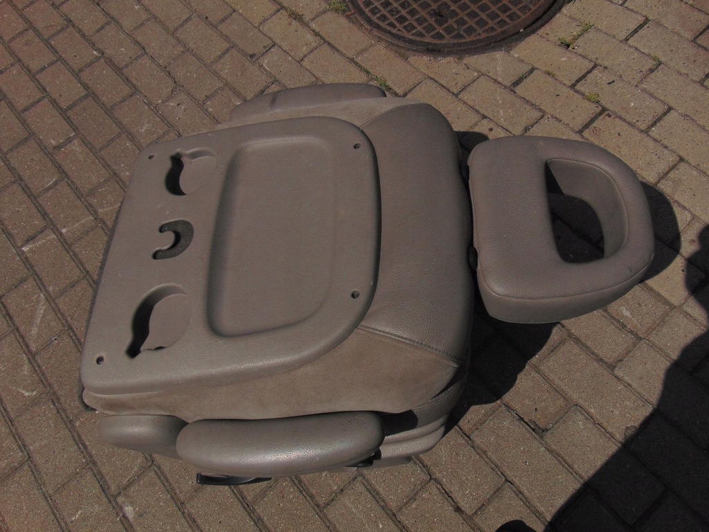 фото №10, Сиденье правый задняя 2 ряд chrysler voyager 4 iv europa