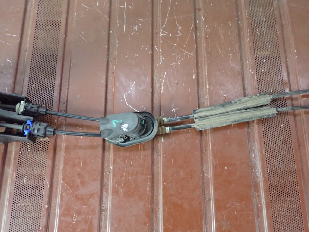 фото №3, Тросы переключения передач домкрат renault clio v 1,0 tce 2021r 8596