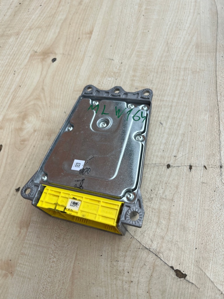 фото №11, Mercedes ml w164 05-11 модуль датчик подушка безопасности