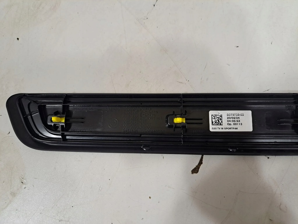 фото №12, Bmw i4 2024 пороги