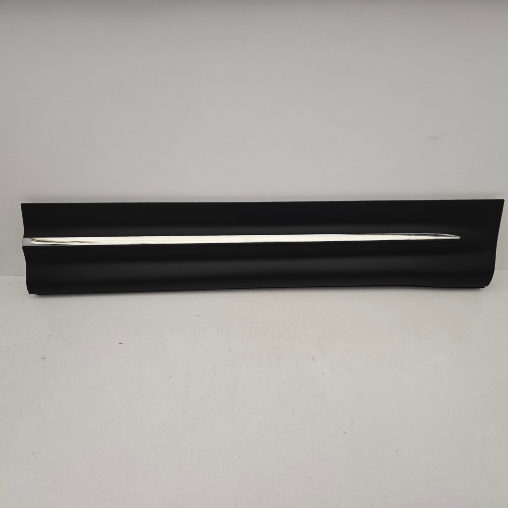 Купить Молдинг дверь правая перед передняя mercedes glb w247 a2477274601