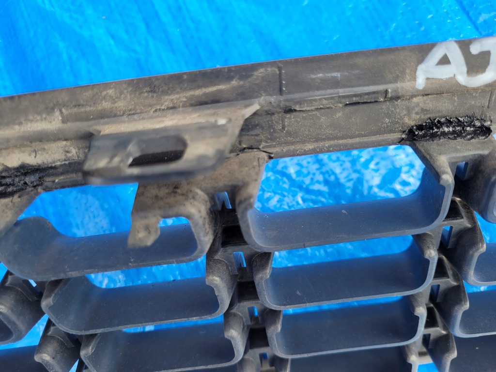 фото №13, Opel-części astra j решітка радіатора решітка середня бампера перед pdc 13294276