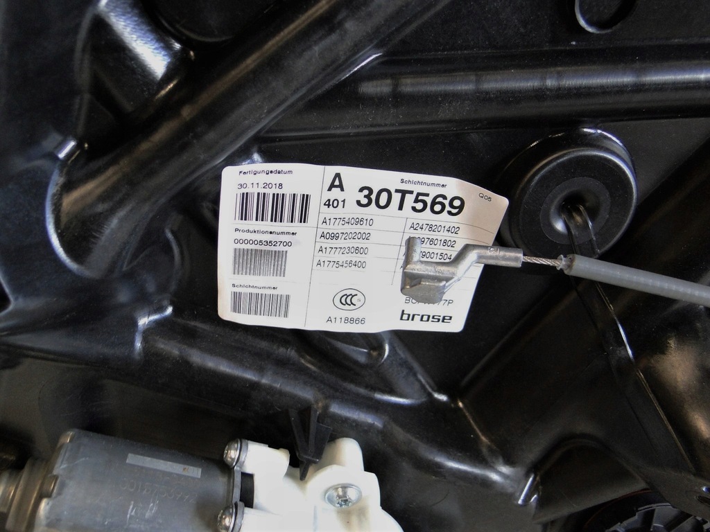 фото №10, Mercedes w177 177 замок підйомник двері праве