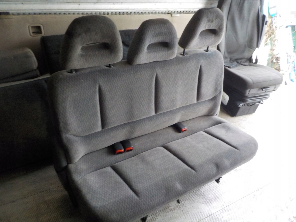фото №1, Chrysler voyager заднее сиденье