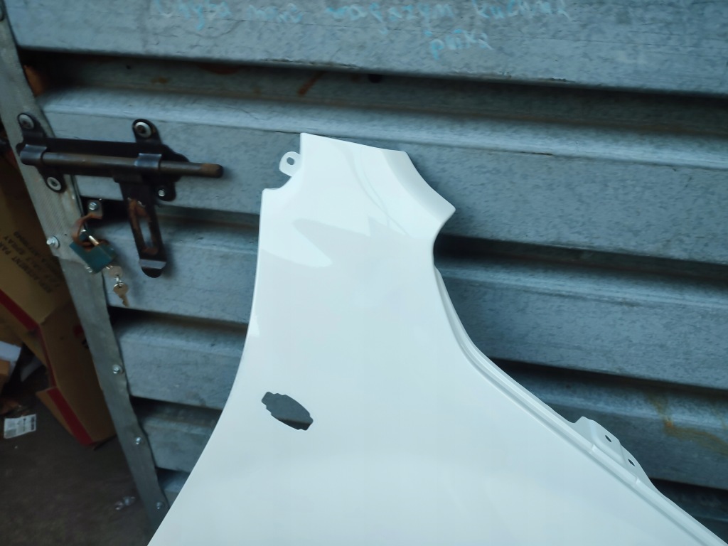 фото №6, Крила правий suzuki grand vitara jt ii 2 10.05-12.18r з отвір лак 26u