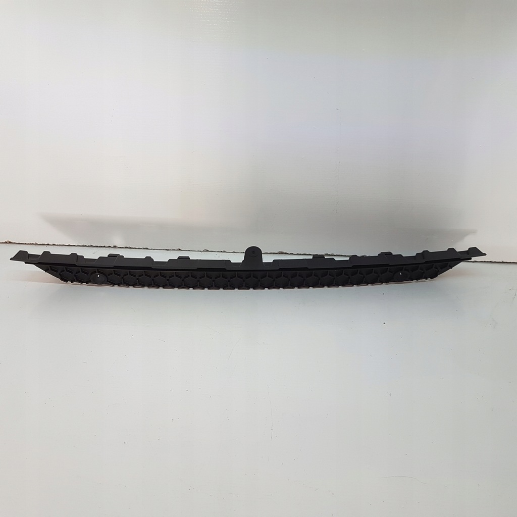 фото №14, Решётка молдинг бампера задняя megane iv gt kombi