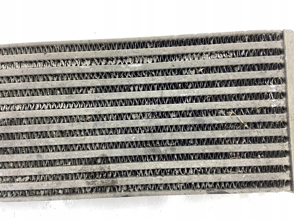 Інтеркулер радіатор повітря nissan qashqai j10 1.5 d оригінальний номер 14461-bb30a Оригінал