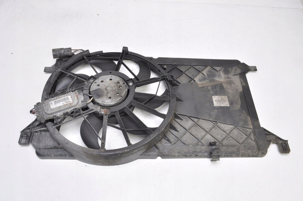 фото №9, Ford focus mk2 volvo s40 ii v50 1.6 tdci вентилятор радиатора 3m5h-8c607-rj